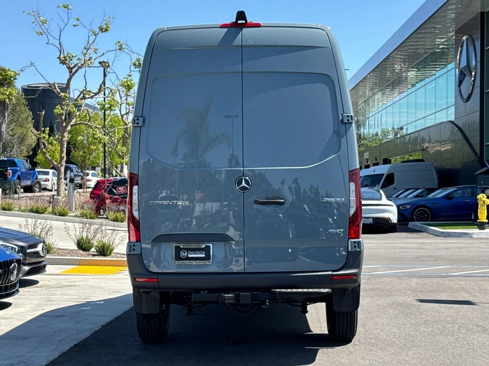 2025 Mercedes-Benz VS30 Sprinter - Image 4 of 12