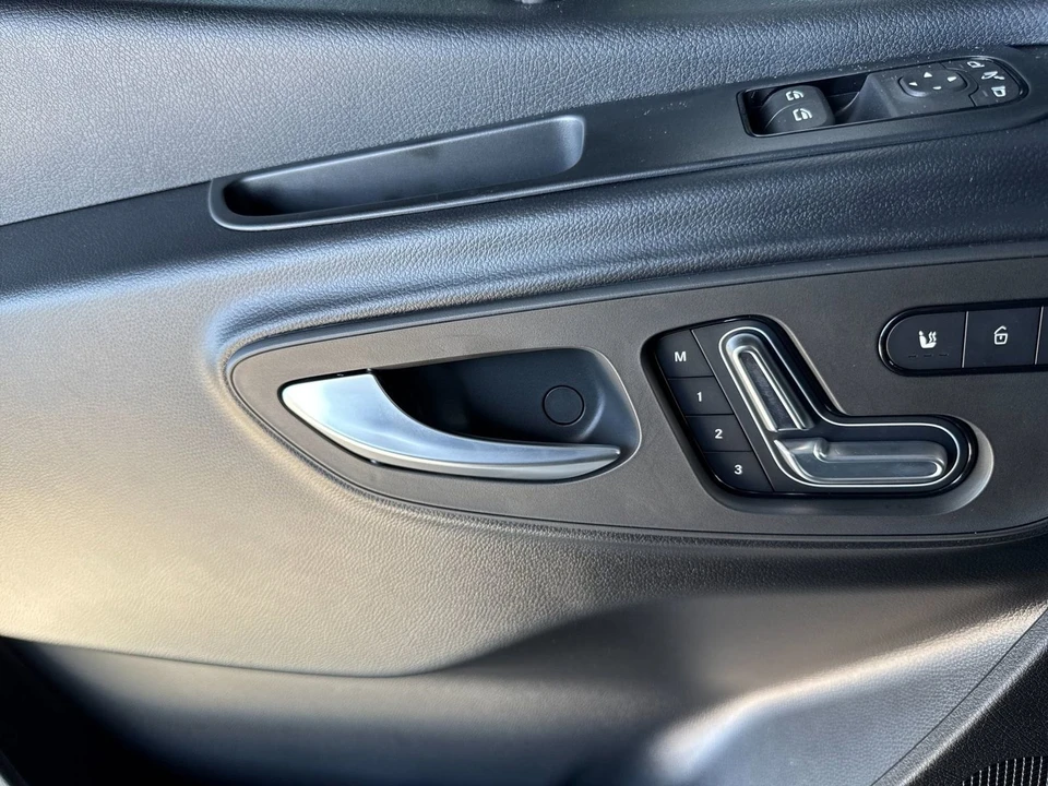 2025 Mercedes-Benz VS30 Sprinter - Image 11 of 12