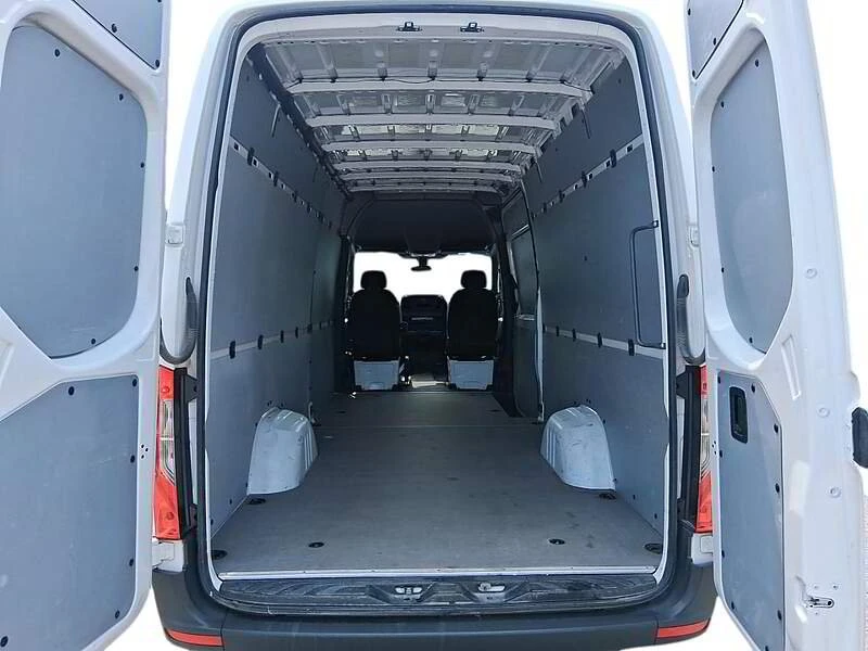 2025 Mercedes-Benz VS30 Sprinter - Image 6 of 16
