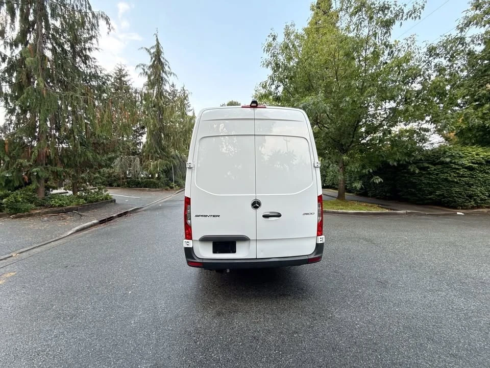 2025 Mercedes-Benz VS30 Sprinter - Image 6 of 16