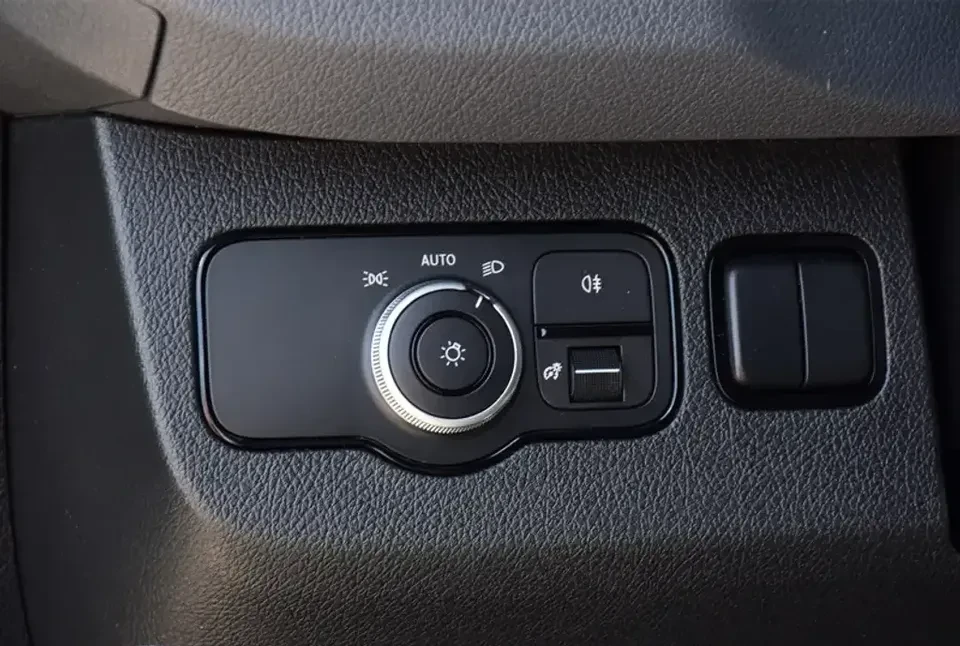 2025 Mercedes-Benz VS30 Sprinter - Image 13 of 20