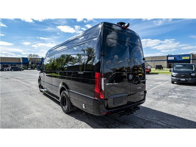 2025 Mercedes-Benz VS30 Sprinter - Image 7 of 21