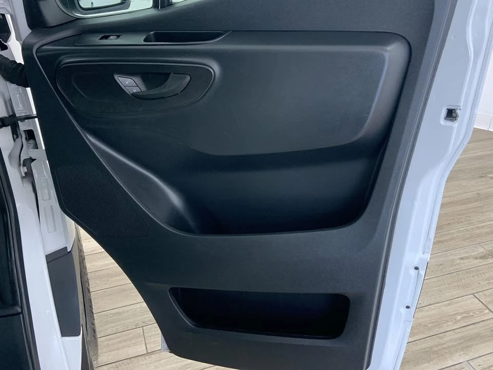 2025 Mercedes-Benz VS30 Sprinter - Image 19 of 20