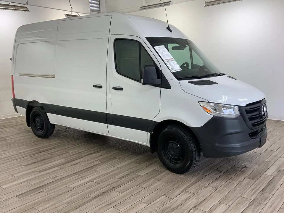 2025 Mercedes-Benz VS30 Sprinter - Image 3 of 20
