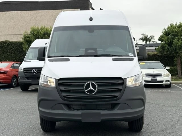2025 Mercedes-Benz VS30 Sprinter - Image 3 of 12