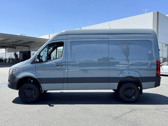 2025 Mercedes-Benz VS30 Sprinter - Image 7 of 12