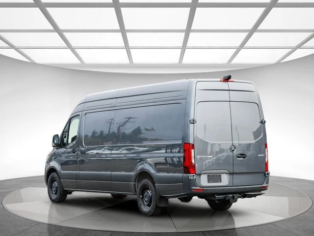 2025 Mercedes-Benz VS30 Sprinter - Image 2 of 12