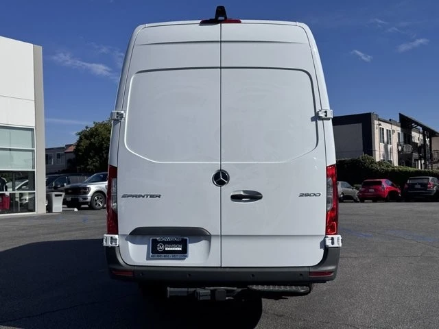 2025 Mercedes-Benz VS30 Sprinter - Image 11 of 12