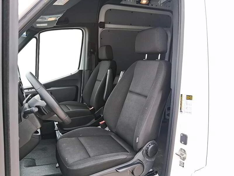2025 Mercedes-Benz VS30 Sprinter - Image 8 of 16
