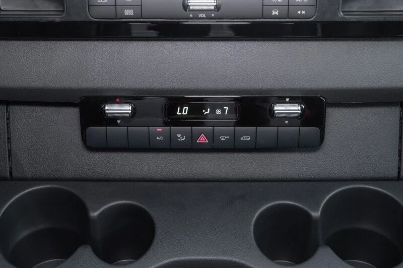 2025 Mercedes-Benz VS30 Sprinter - Image 18 of 20