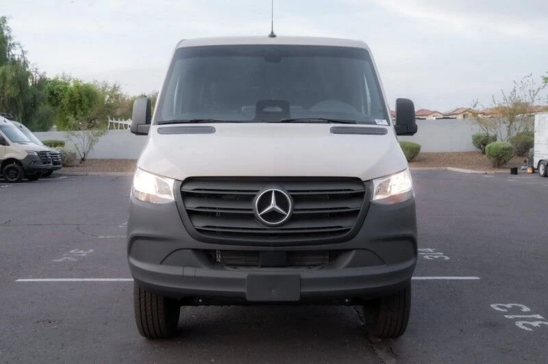 2025 Mercedes-Benz VS30 Sprinter - Image 2 of 20
