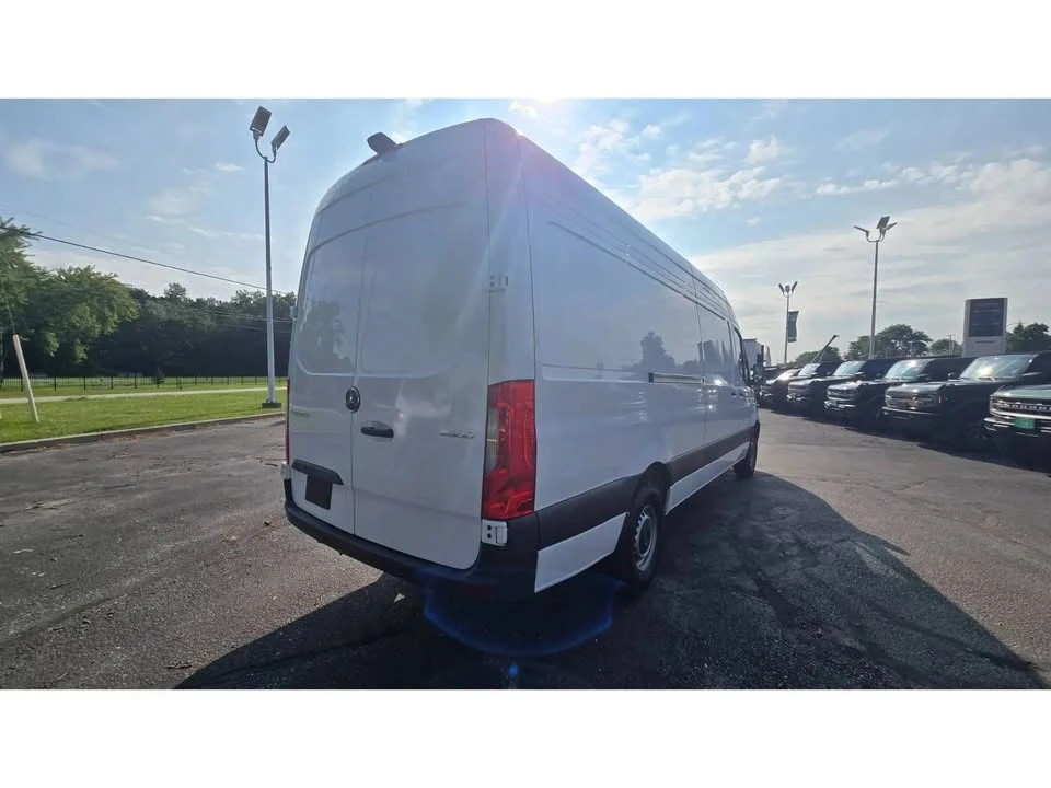 2025 Mercedes-Benz VS30 Sprinter - Image 6 of 20