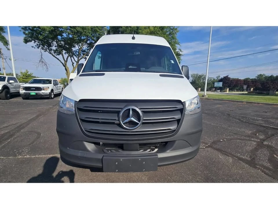 2025 Mercedes-Benz VS30 Sprinter - Image 9 of 20