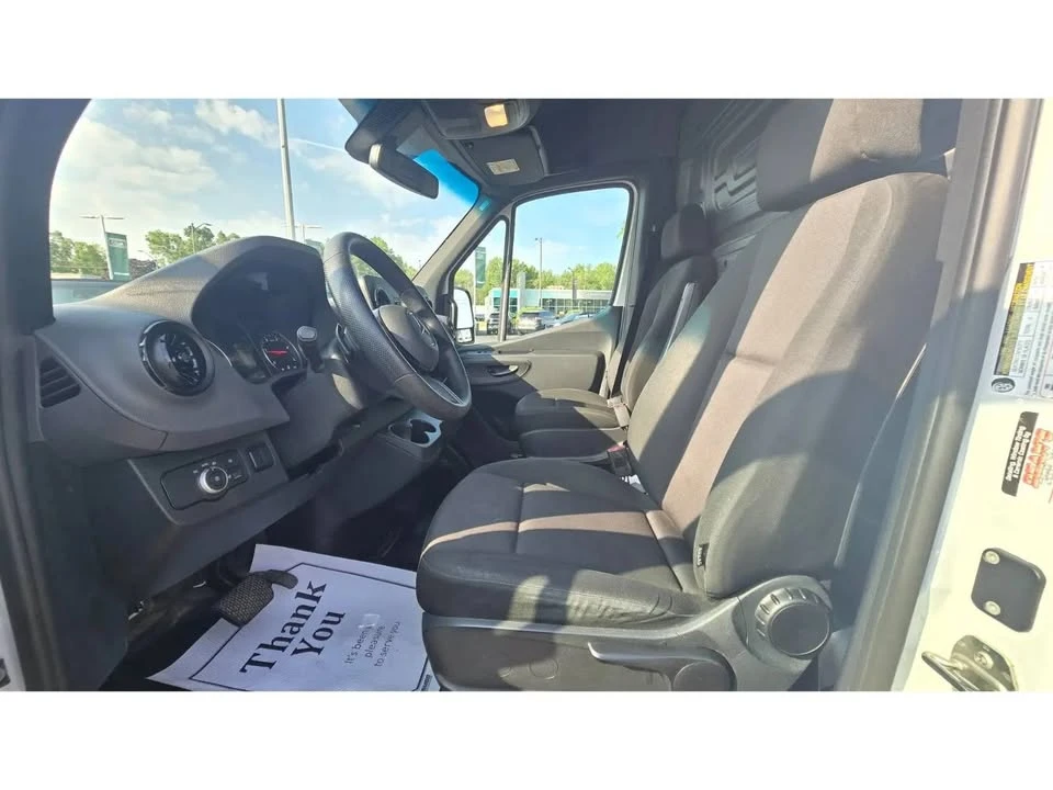 2025 Mercedes-Benz VS30 Sprinter - Image 15 of 20
