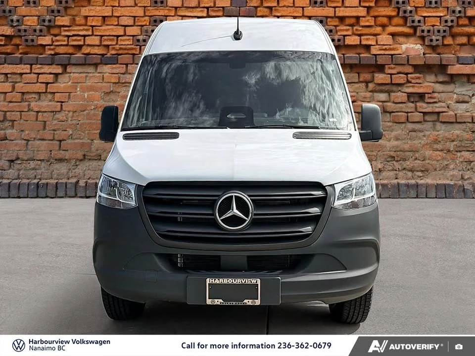 2025 Mercedes-Benz VS30 Sprinter - Image 2 of 10