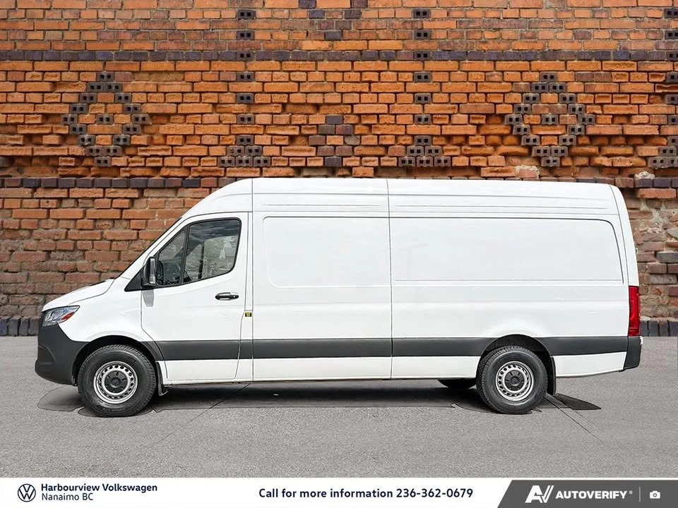 2025 Mercedes-Benz VS30 Sprinter - Image 3 of 10