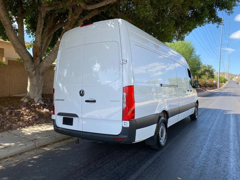 2025 Mercedes-Benz VS30 Sprinter - Image 4 of 20