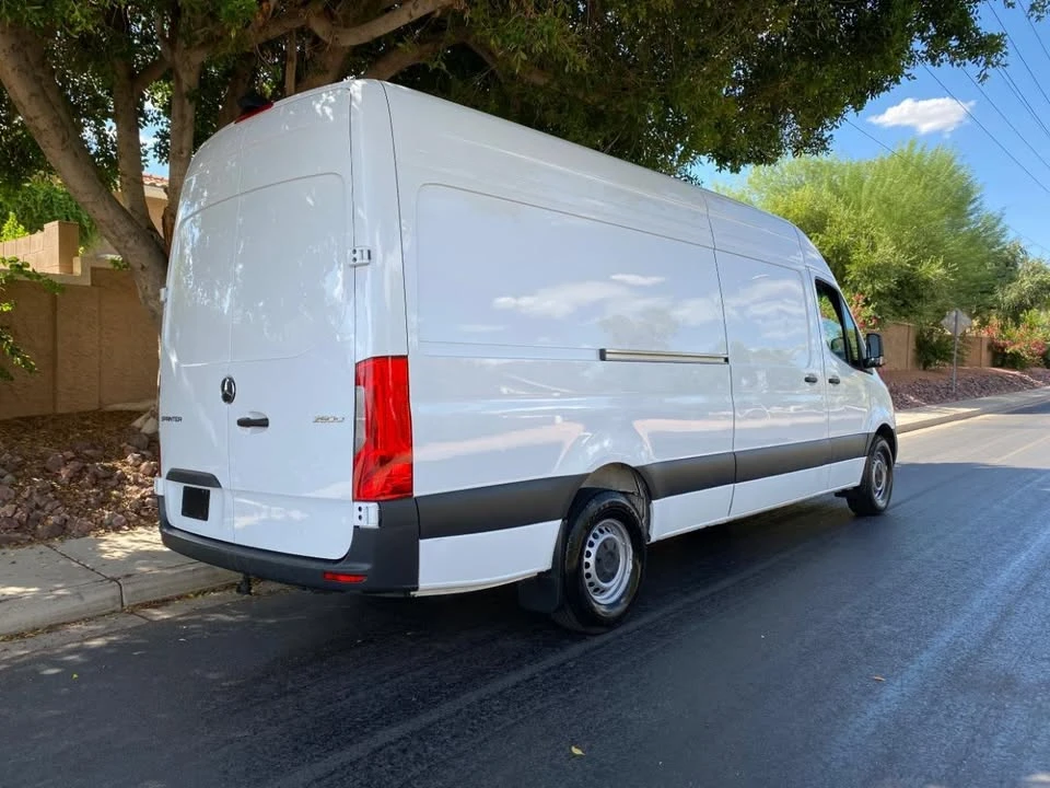 2025 Mercedes-Benz VS30 Sprinter - Image 5 of 20