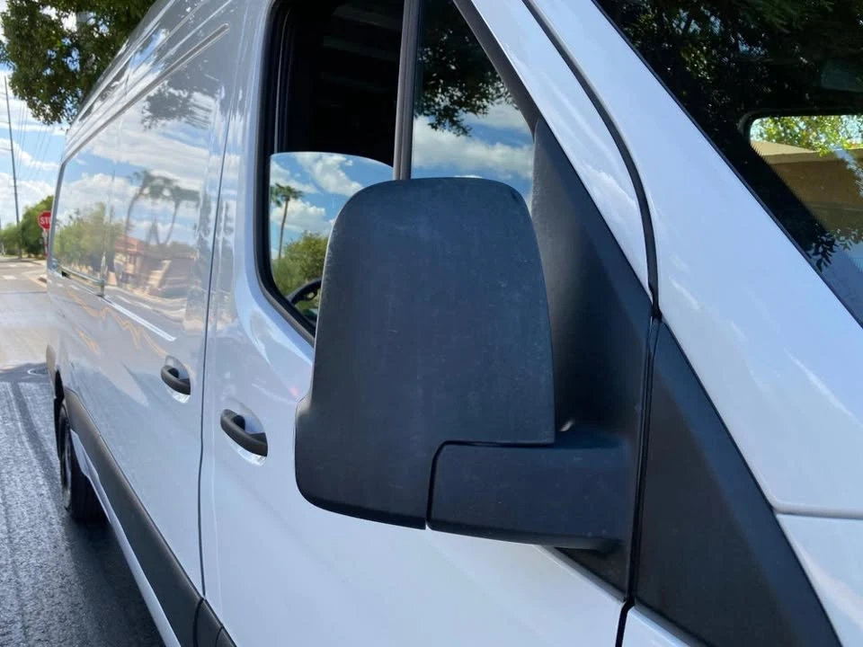 2025 Mercedes-Benz VS30 Sprinter - Image 17 of 20