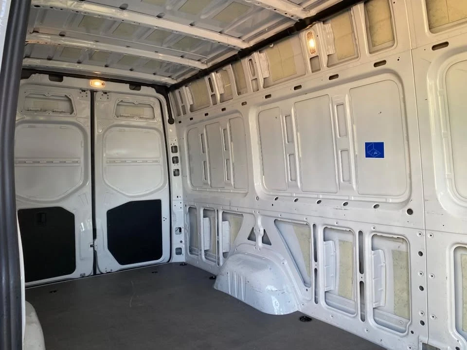 2025 Mercedes-Benz VS30 Sprinter - Image 12 of 20
