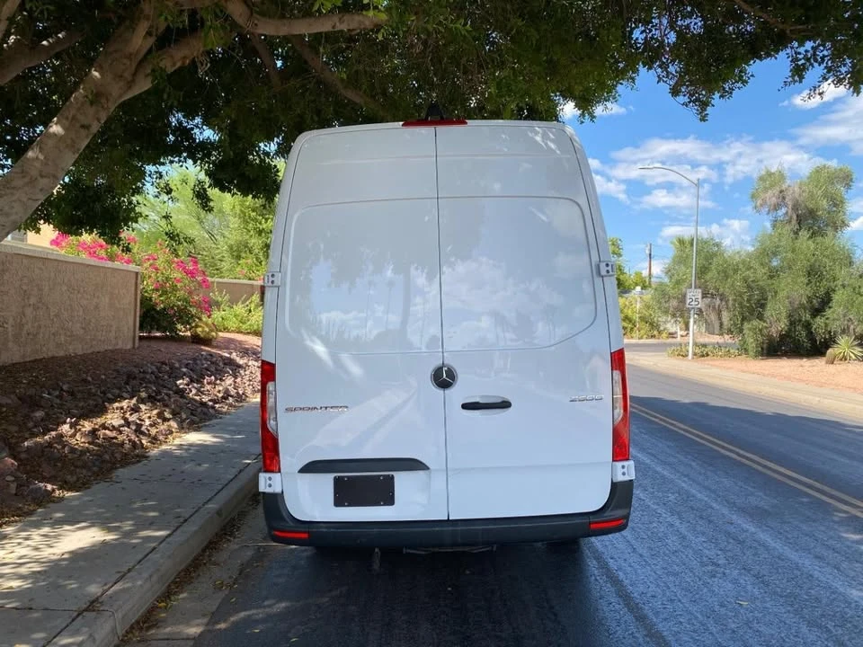 2025 Mercedes-Benz VS30 Sprinter - Image 9 of 20