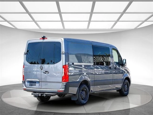 2025 Mercedes-Benz VS30 Sprinter - Image 4 of 12