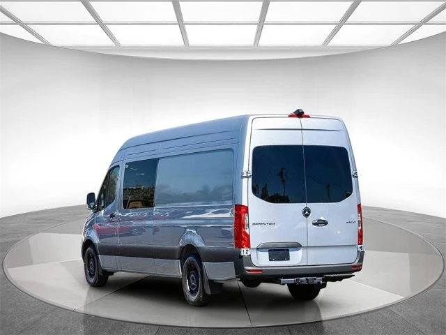 2025 Mercedes-Benz VS30 Sprinter - Image 2 of 12