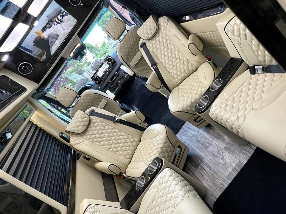 2025 Mercedes-Benz VS30 Sprinter - Image 12 of 12