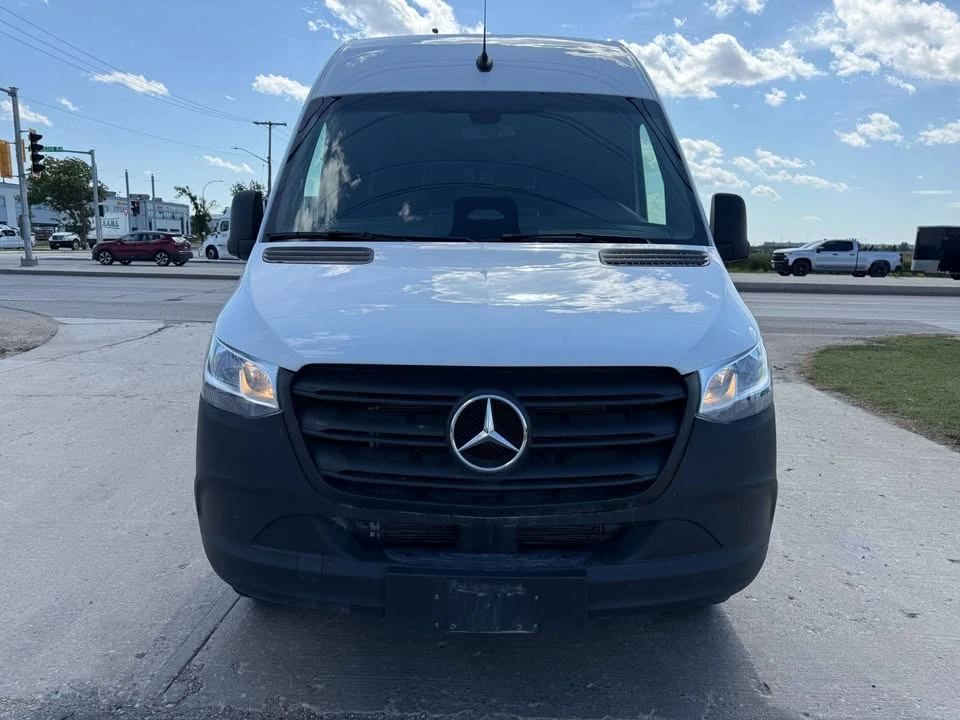 2025 Mercedes-Benz VS30 Sprinter - Image 2 of 20
