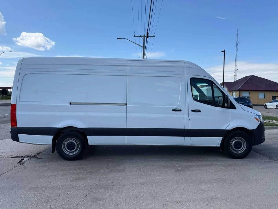2025 Mercedes-Benz VS30 Sprinter - Image 6 of 20