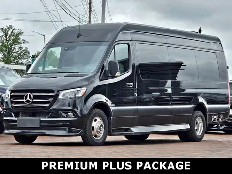 2025 Mercedes-Benz Sprinter Midwest Automotive Designs D6 LUXE Cruise