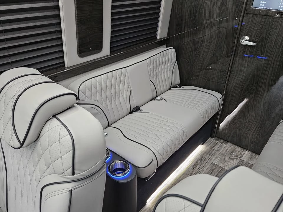 2025 Mercedes-Benz VS30 Sprinter - Image 14 of 20