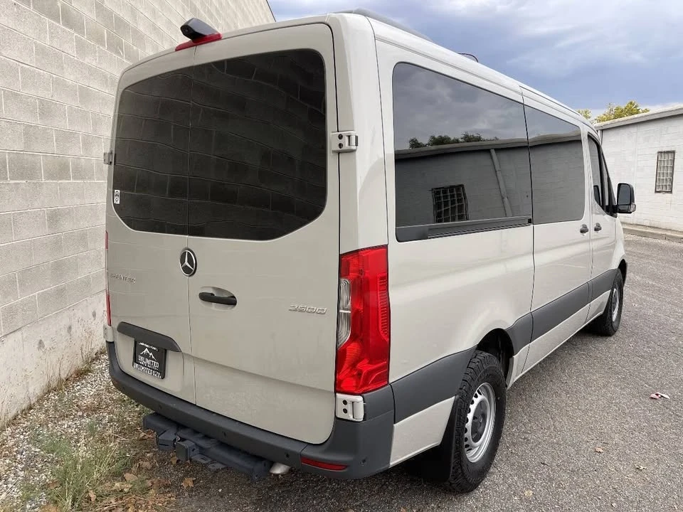2025 Mercedes-Benz VS30 Sprinter - Image 4 of 19