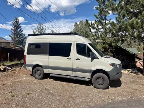 2025 Mercedes-Benz Sprinter Camper Van