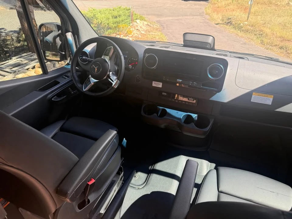 2025 Mercedes-Benz VS30 Sprinter - Image 14 of 14