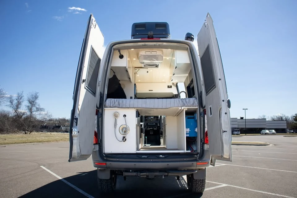 2025 Mercedes-Benz VS30 Sprinter - Image 14 of 19