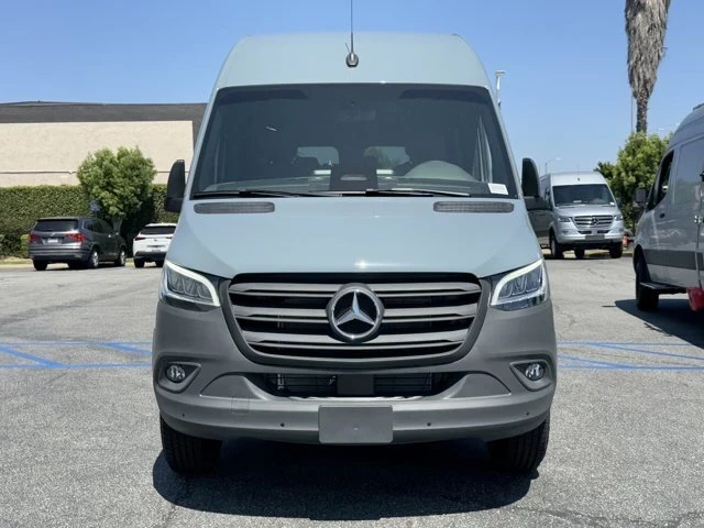 2025 Mercedes-Benz VS30 Sprinter - Image 5 of 12