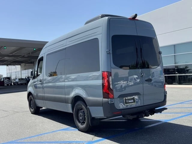 2025 Mercedes-Benz VS30 Sprinter - Image 9 of 12