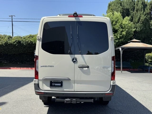 2025 Mercedes-Benz VS30 Sprinter - Image 9 of 12