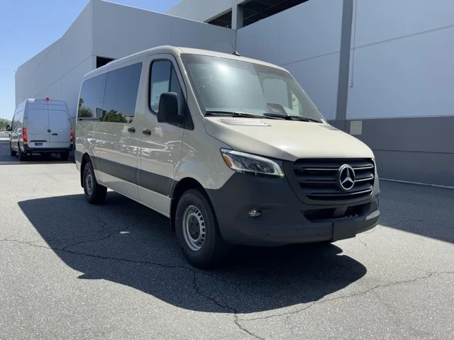 2025 Mercedes-Benz VS30 Sprinter - Image 2 of 12