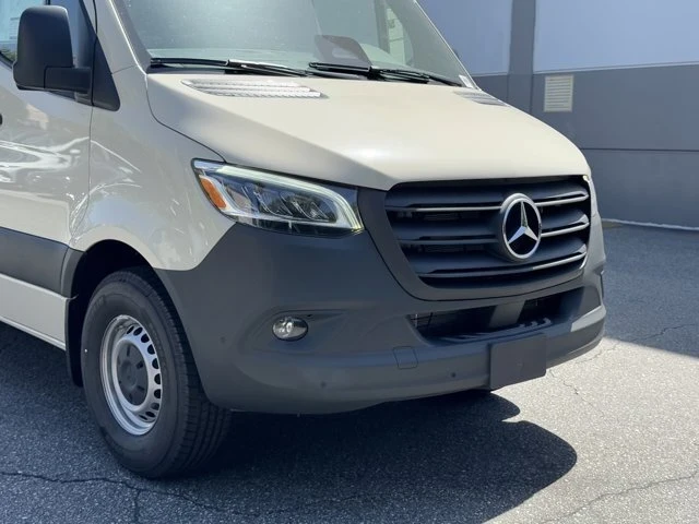 2025 Mercedes-Benz VS30 Sprinter - Image 3 of 12