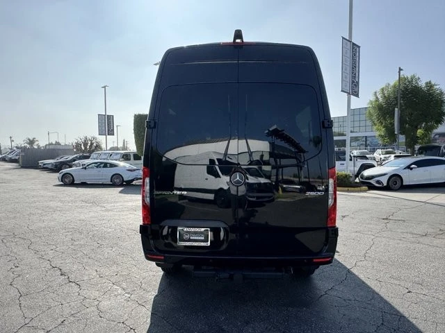 2025 Mercedes-Benz VS30 Sprinter - Image 9 of 12