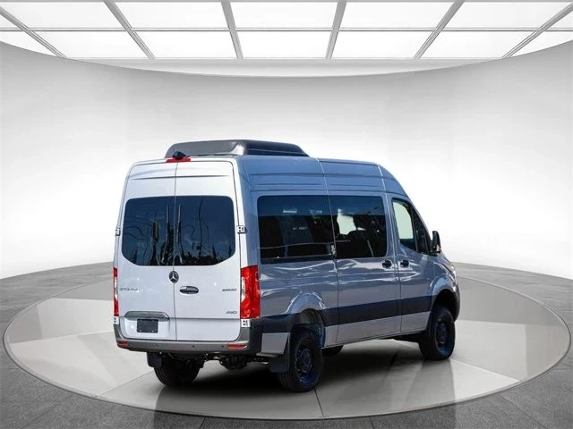 2025 Mercedes-Benz VS30 Sprinter - Image 4 of 12