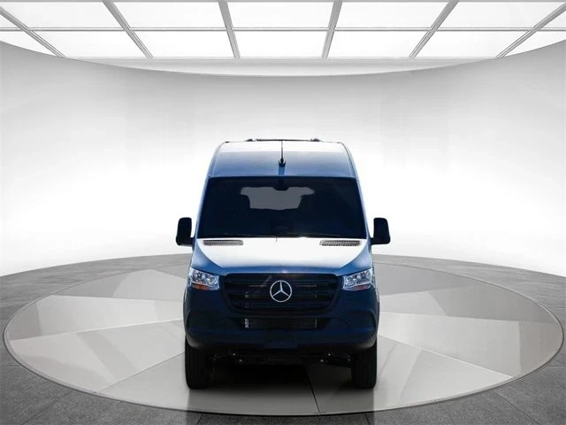 2025 Mercedes-Benz VS30 Sprinter - Image 6 of 12