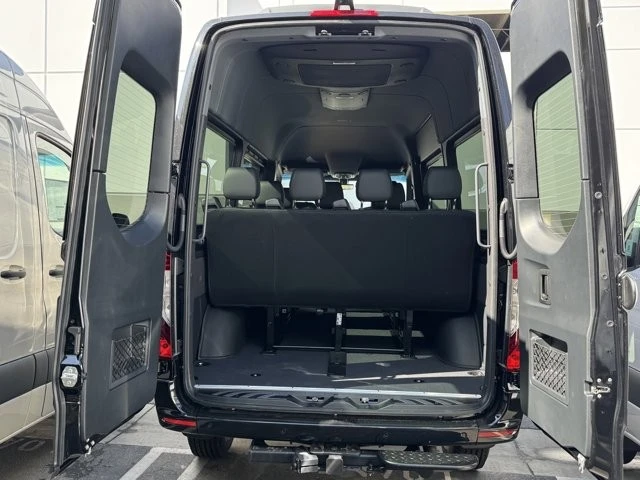 2025 Mercedes-Benz VS30 Sprinter - Image 8 of 12