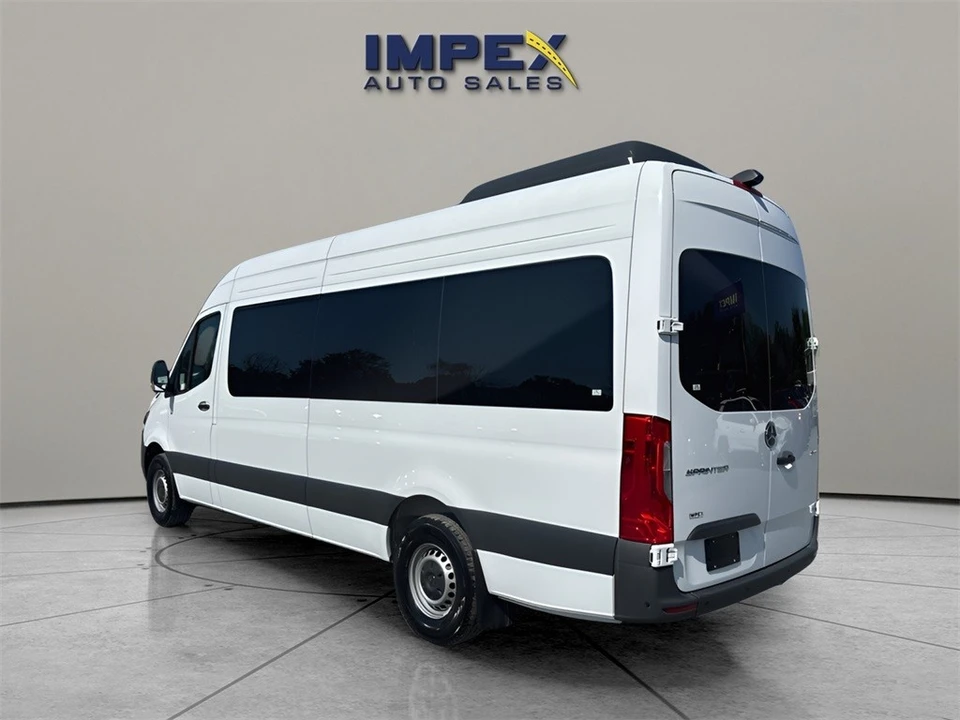 2025 Mercedes-Benz VS30 Sprinter - Image 3 of 12