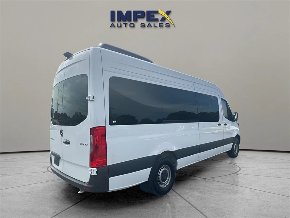 2025 Mercedes-Benz VS30 Sprinter - Image 5 of 12
