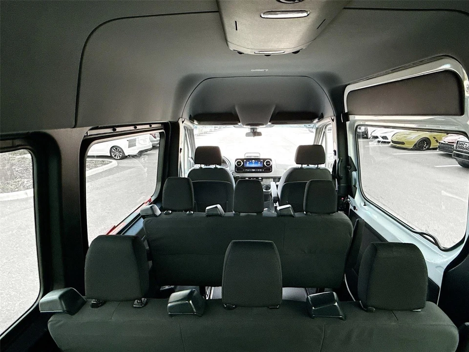 2025 Mercedes-Benz VS30 Sprinter - Image 18 of 21