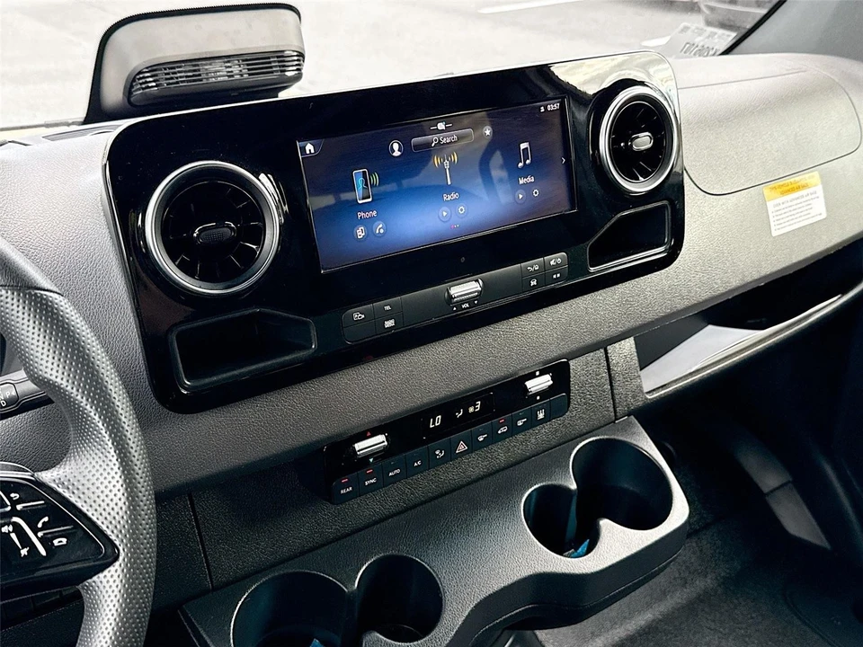 2025 Mercedes-Benz VS30 Sprinter - Image 10 of 21