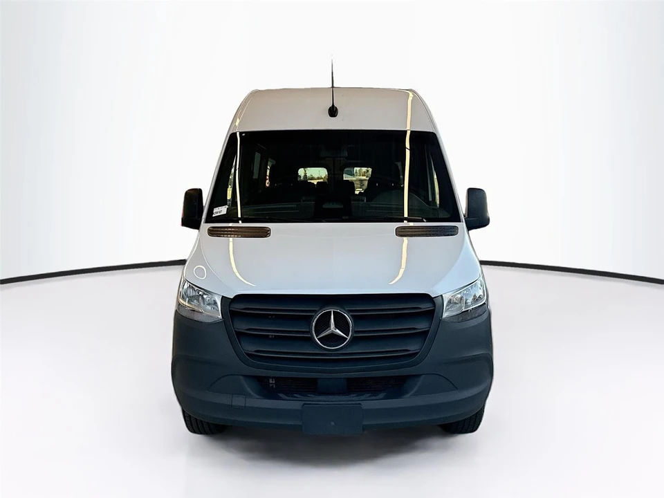 2025 Mercedes-Benz VS30 Sprinter - Image 2 of 16